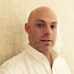 Meet your Posher, Simon